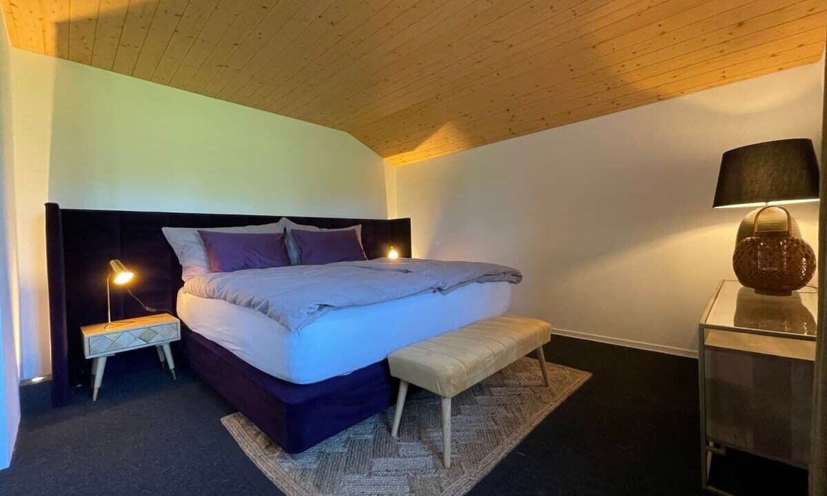 Photo of Bedroom in Saanenmoeser