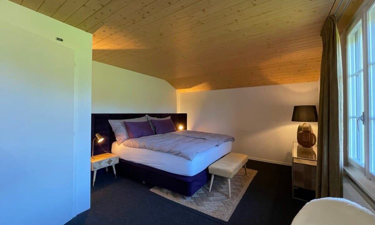 Photo of Bedroom in Saanenmoeser