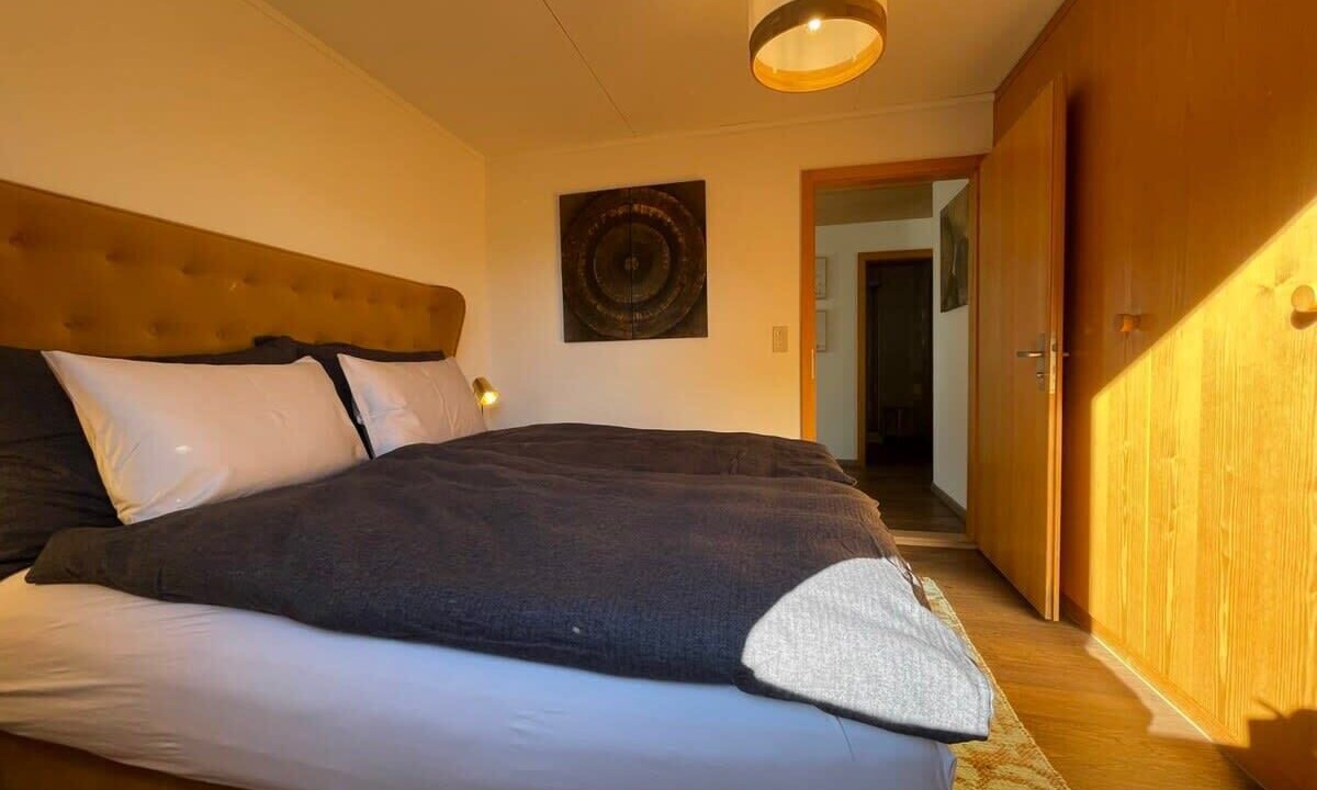 Photo of Bedroom in Saanenmoeser