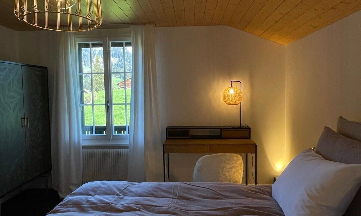 Photo of Bedroom in Saanenmoeser
