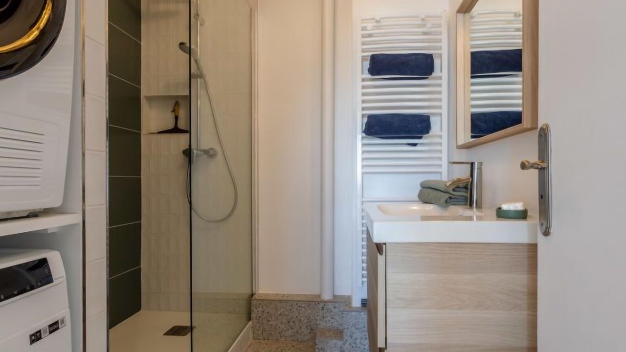 Photo of Bathroom in Jullouville