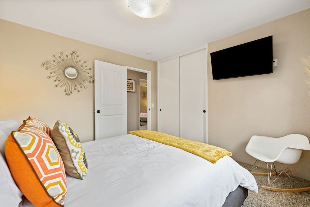 Photo of Bedroom in Desert Park Estates