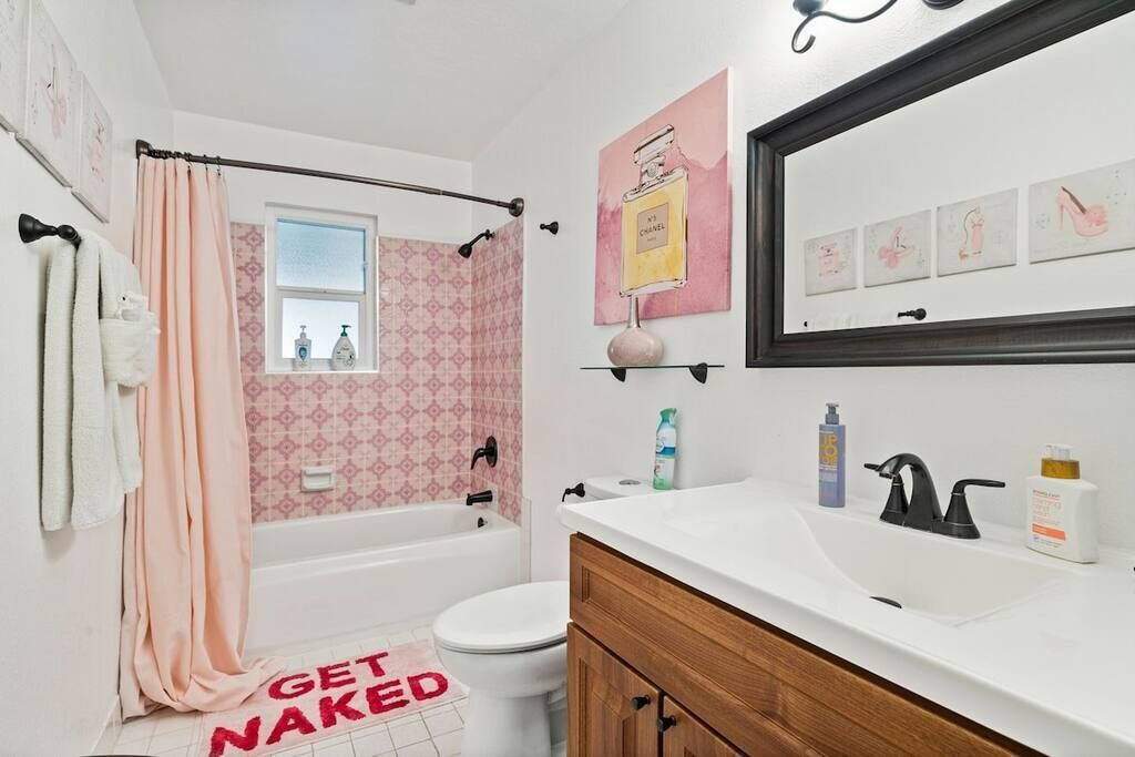 Photo of Bathroom in Desert Park Estates