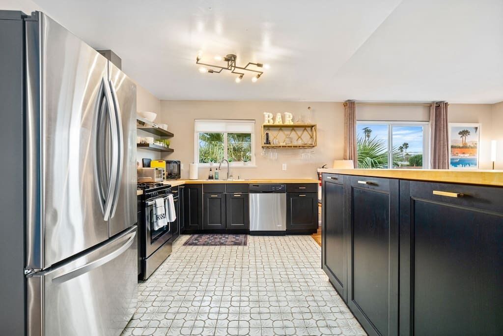 Photo of Kitchen in Desert Park Estates