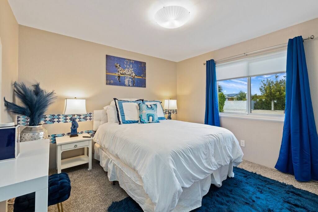 Photo of Bedroom in Desert Park Estates