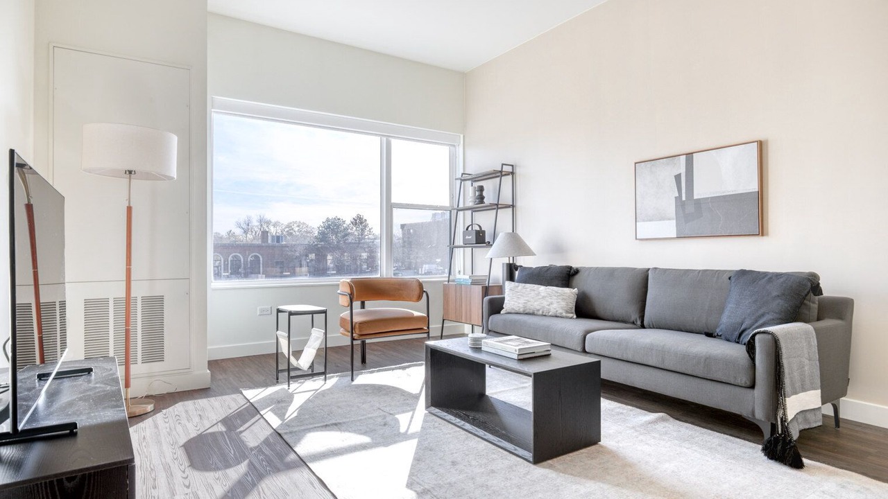 Photo of Livingroom in Elmhurst