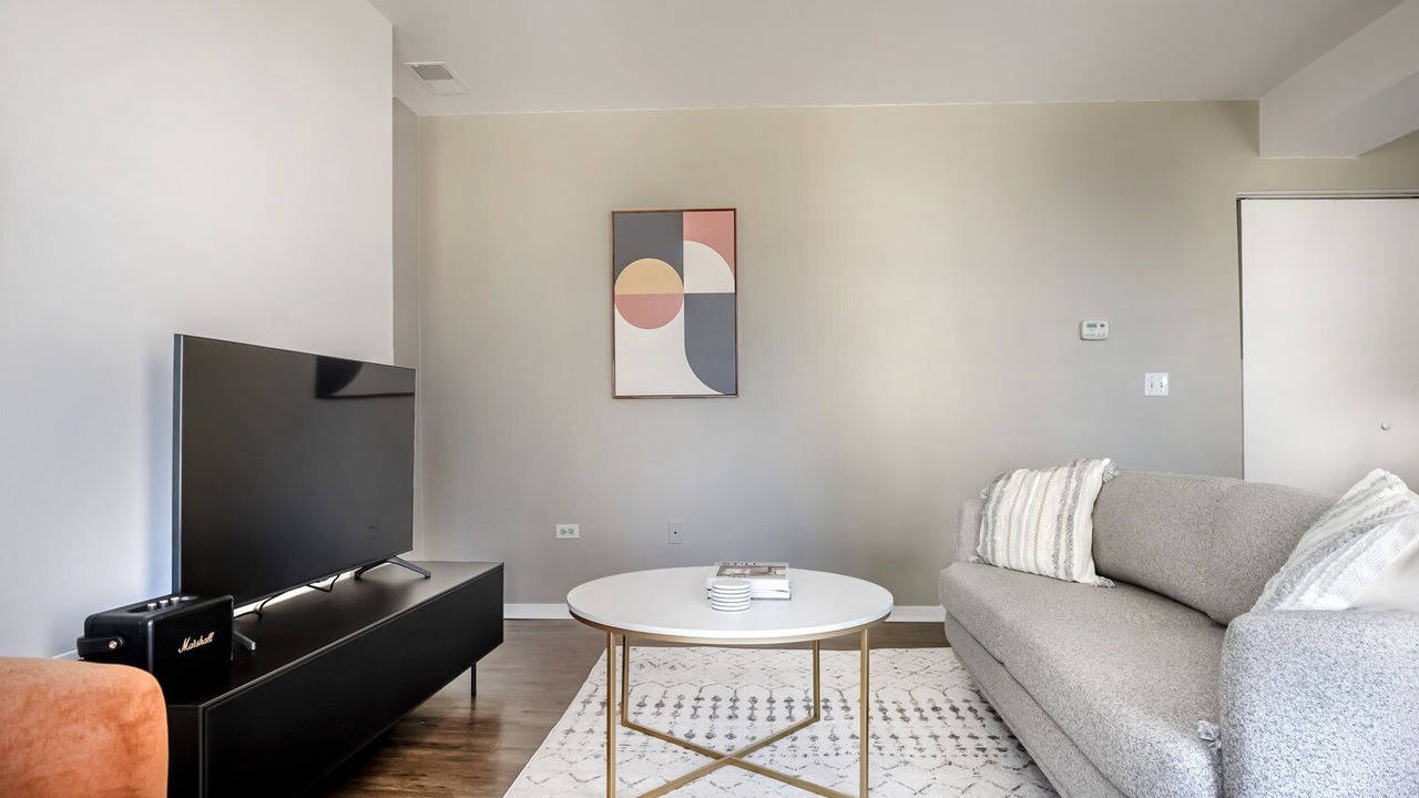 Photo of Livingroom in South Loop
