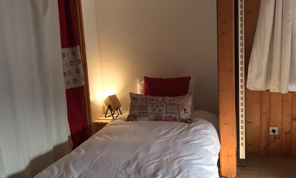 Photo of Bedroom in Meaudre