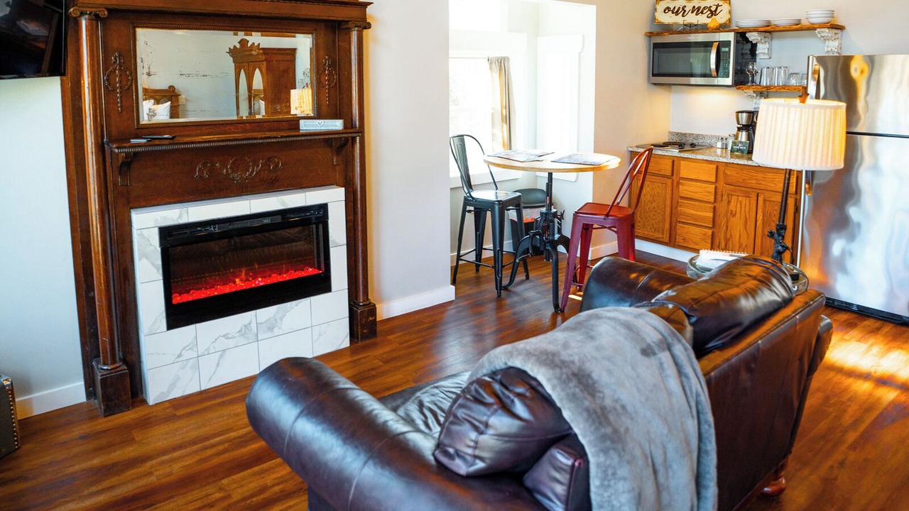 Photo of Livingroom in Mid America