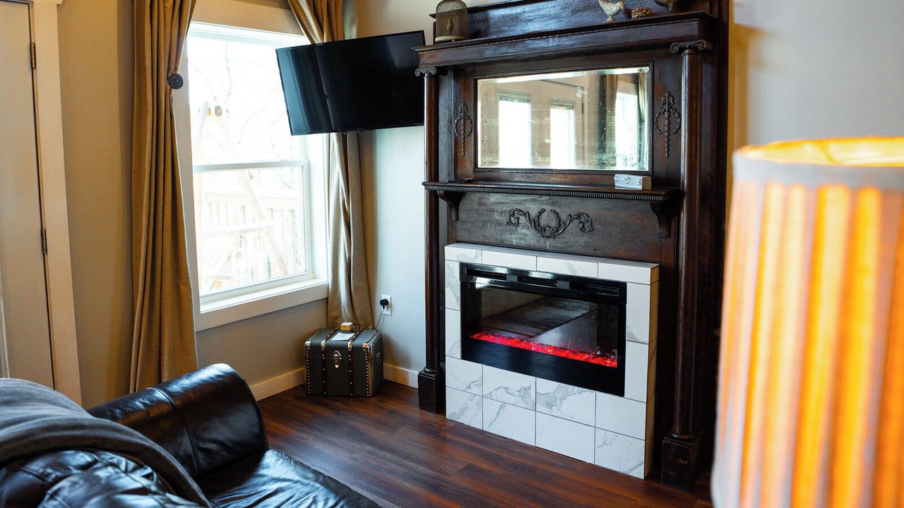 Photo of Livingroom in Mid America