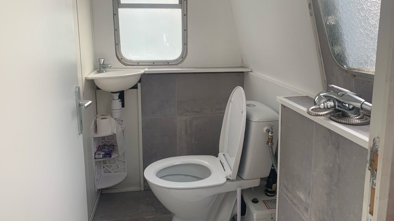 Photo of Bathroom in La Ferte-sous-Jouarre
