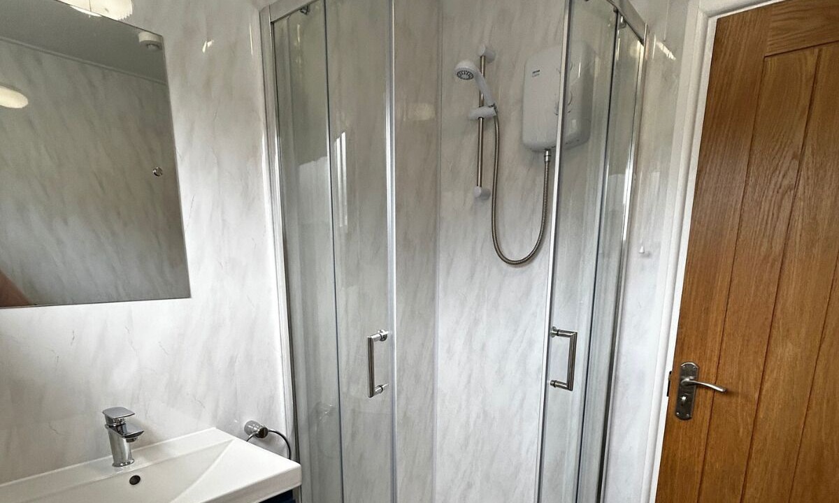 Photo of Bathroom in Liskeard