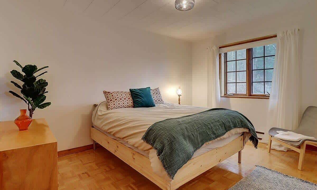 Photo of Bedroom in Mansonville