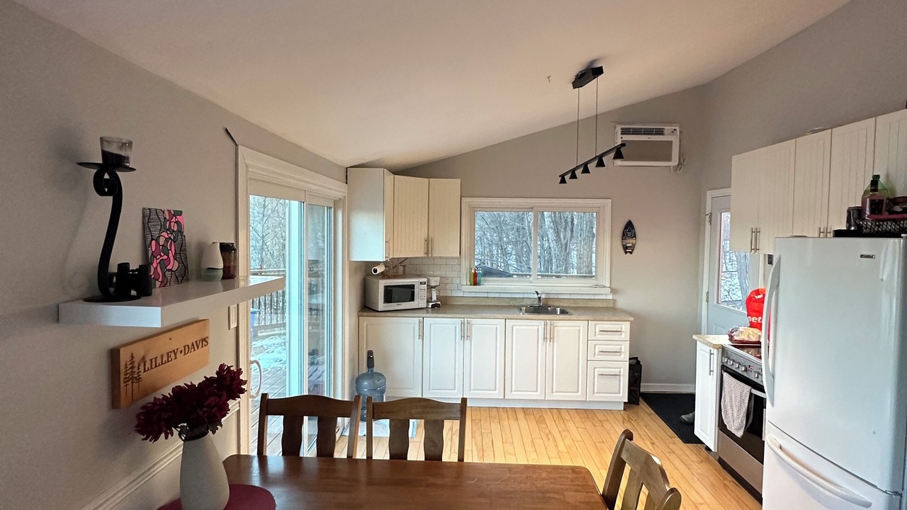 Photo of Kitchen in Frontenac