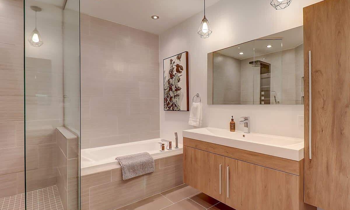 Photo of Bathroom in Orford