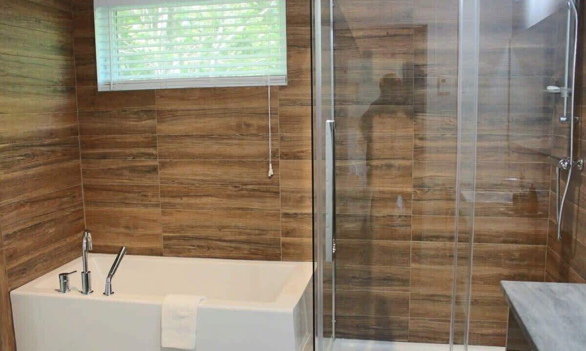 Photo of Bathroom in Orford