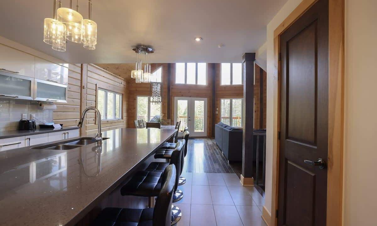 Photo of Kitchen in Sainte-Marguerite-du-Lac-Masson