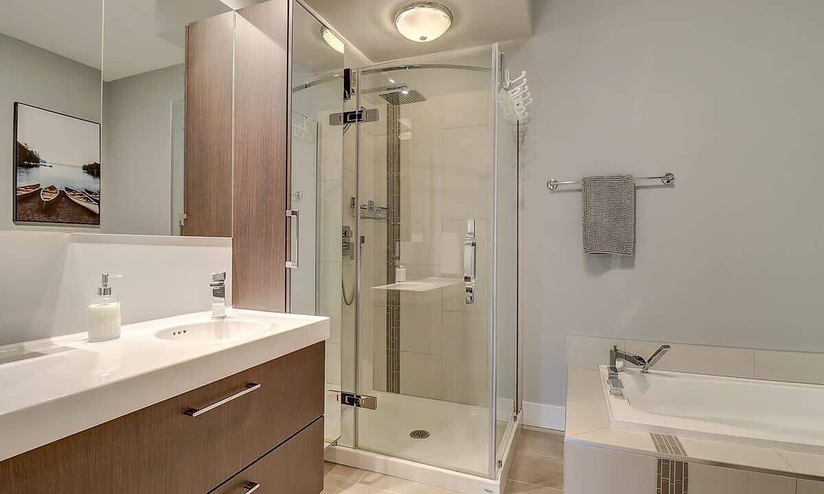 Photo of Bathroom in Orford