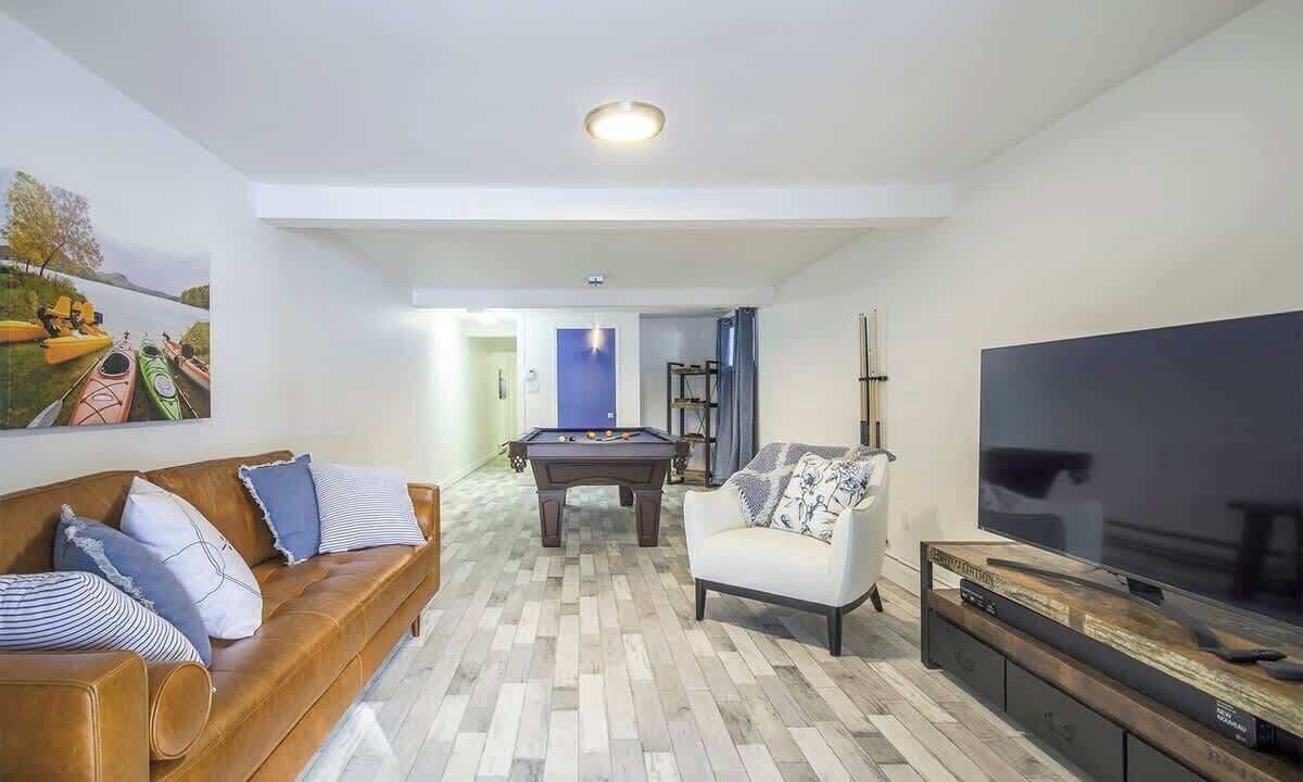 Photo of Livingroom in Saint-Denis-de-Brompton