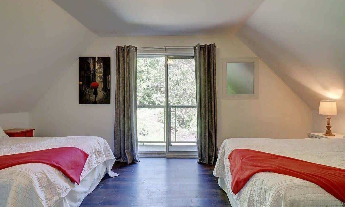 Photo of Bedroom in Magog