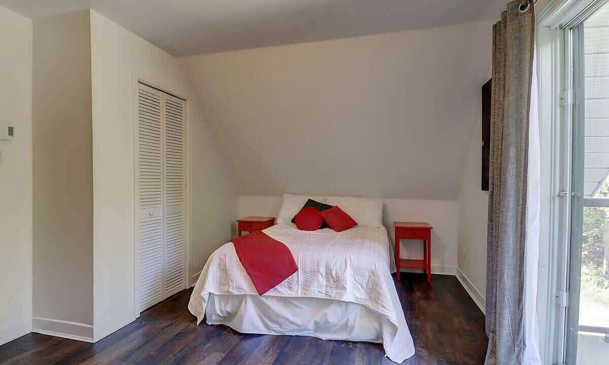 Photo of Bedroom in Magog