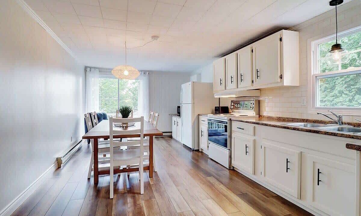 Photo of Kitchen in Magog
