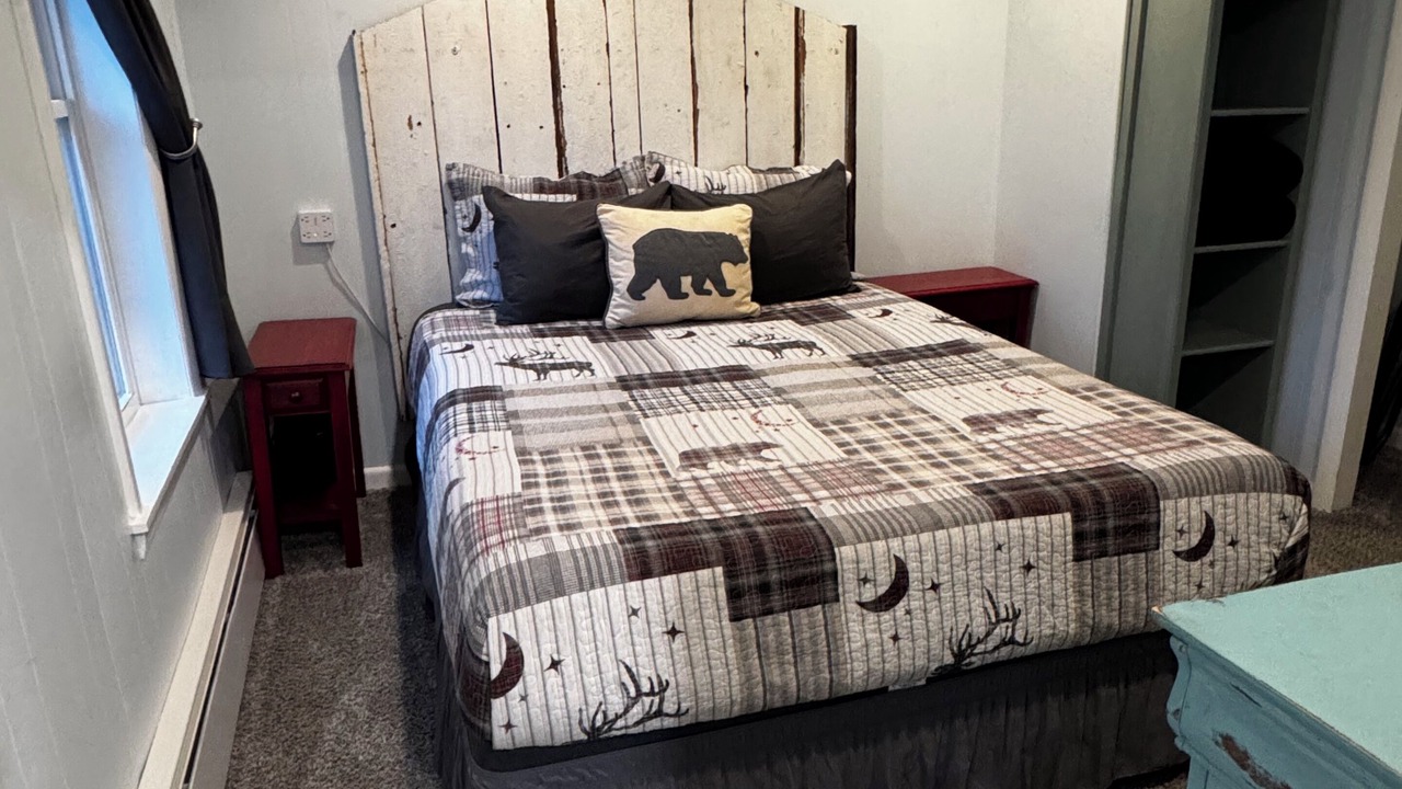 Photo of Bedroom in North Troy