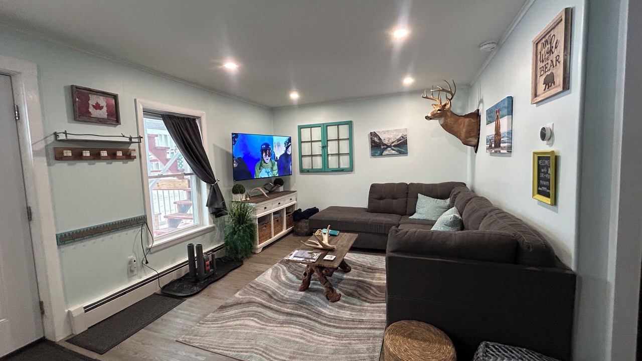 Photo of Livingroom in North Troy