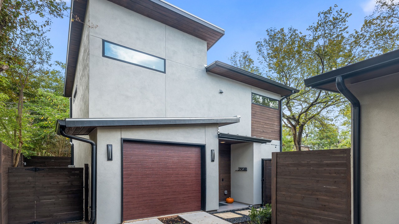 Photo of Outdoor in Cherrywood