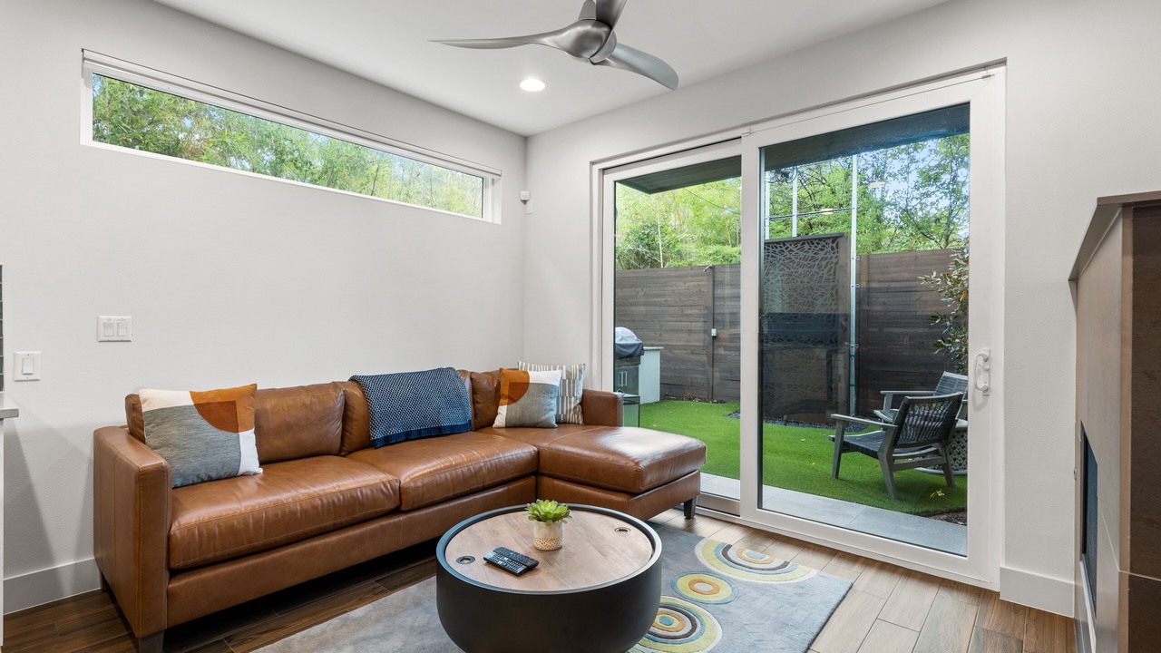 Photo of Livingroom in Cherrywood