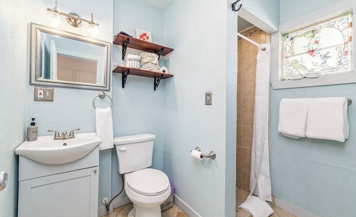 Photo of Bathroom in Christoval