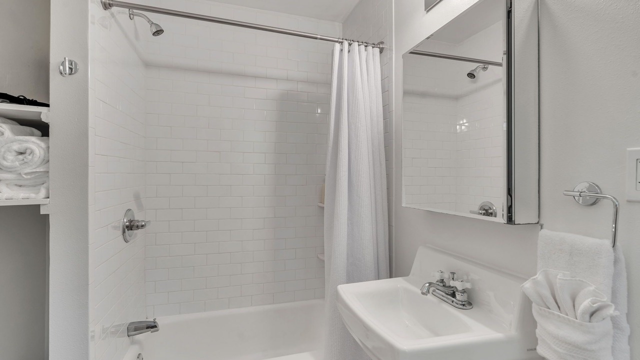 Photo of Bathroom in Faubourg Livaudais