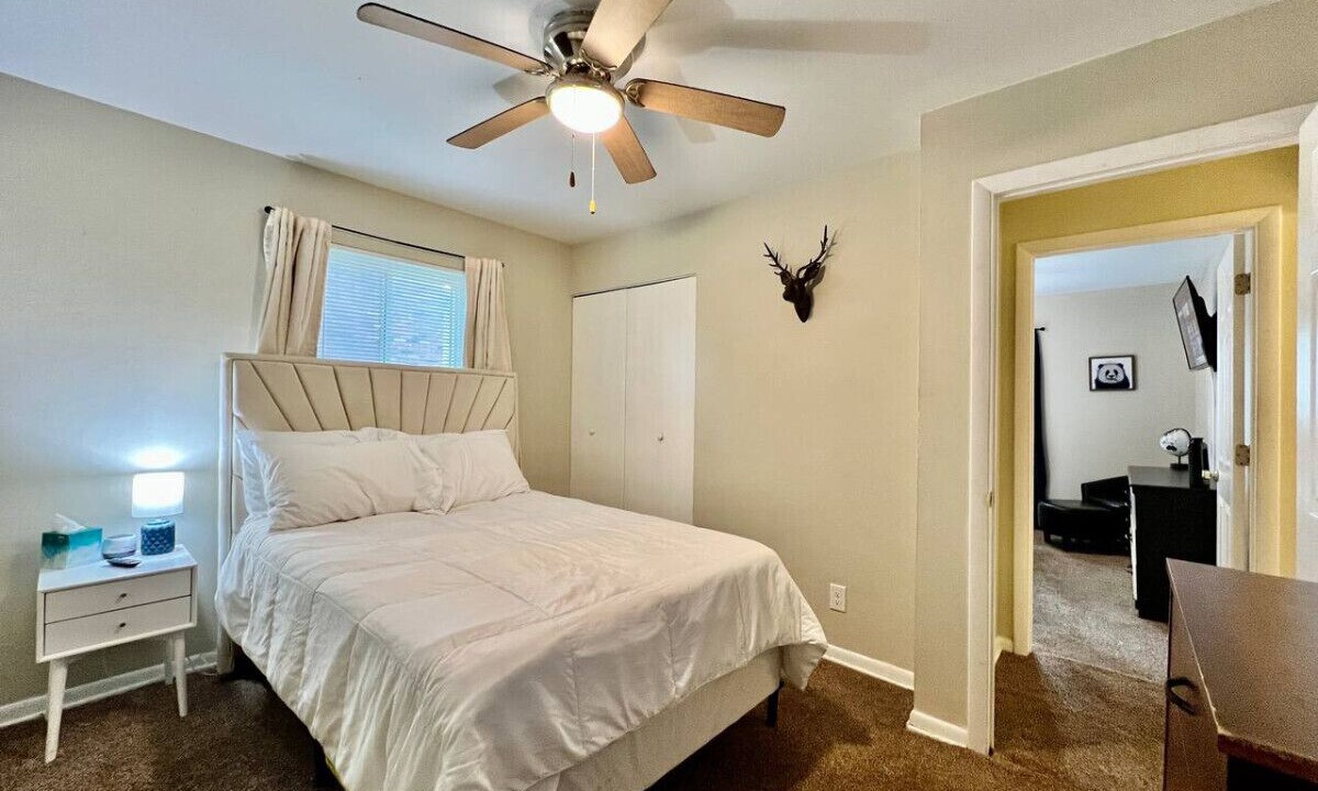 Photo of Bedroom in Middletown