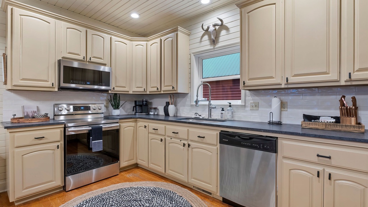 Photo of Kitchen in Parthenon