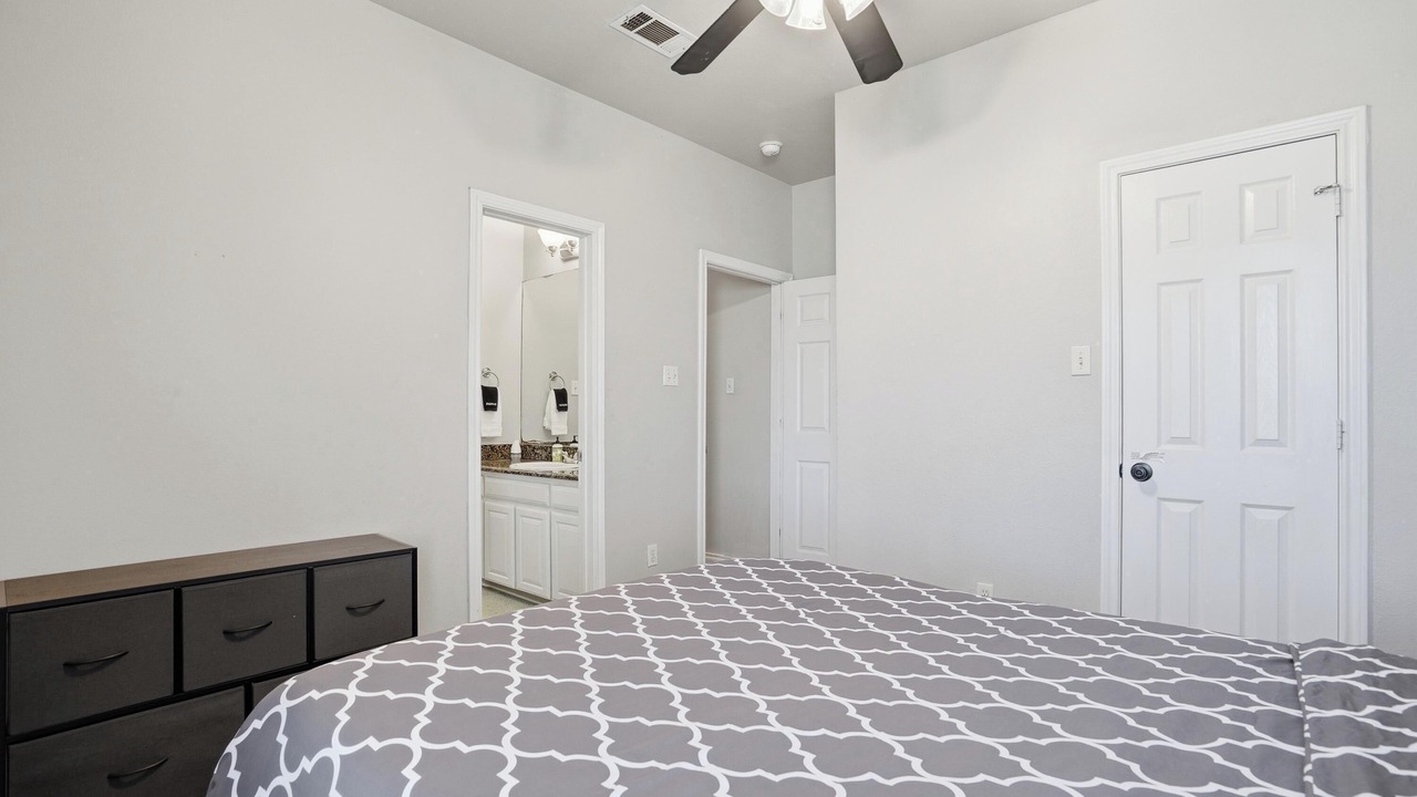 Photo of Bedroom in Como