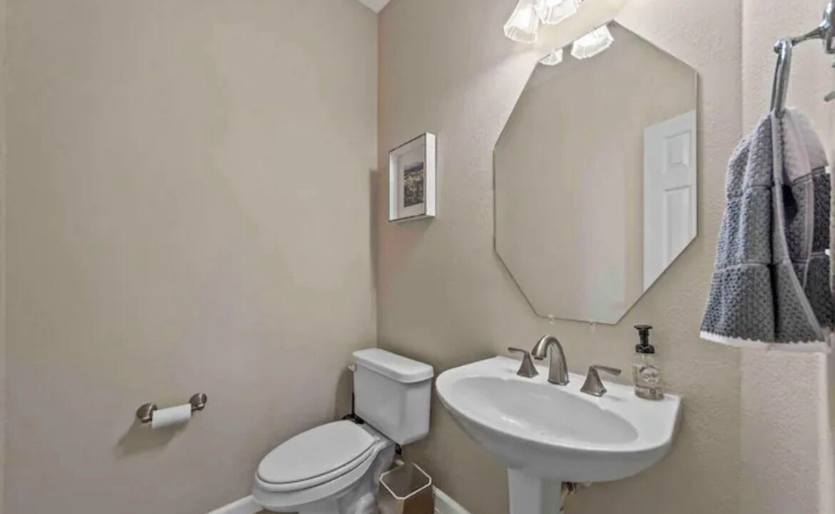 Photo of Bathroom in Valley Ranch