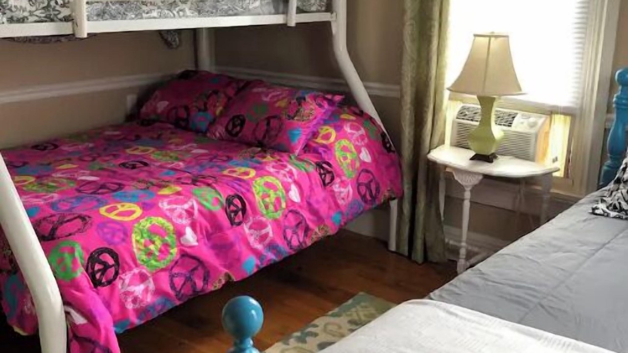 Photo of Bedroom in Valley Green