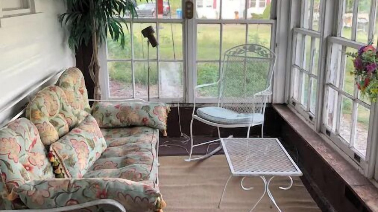 Photo of Livingroom in Valley Green