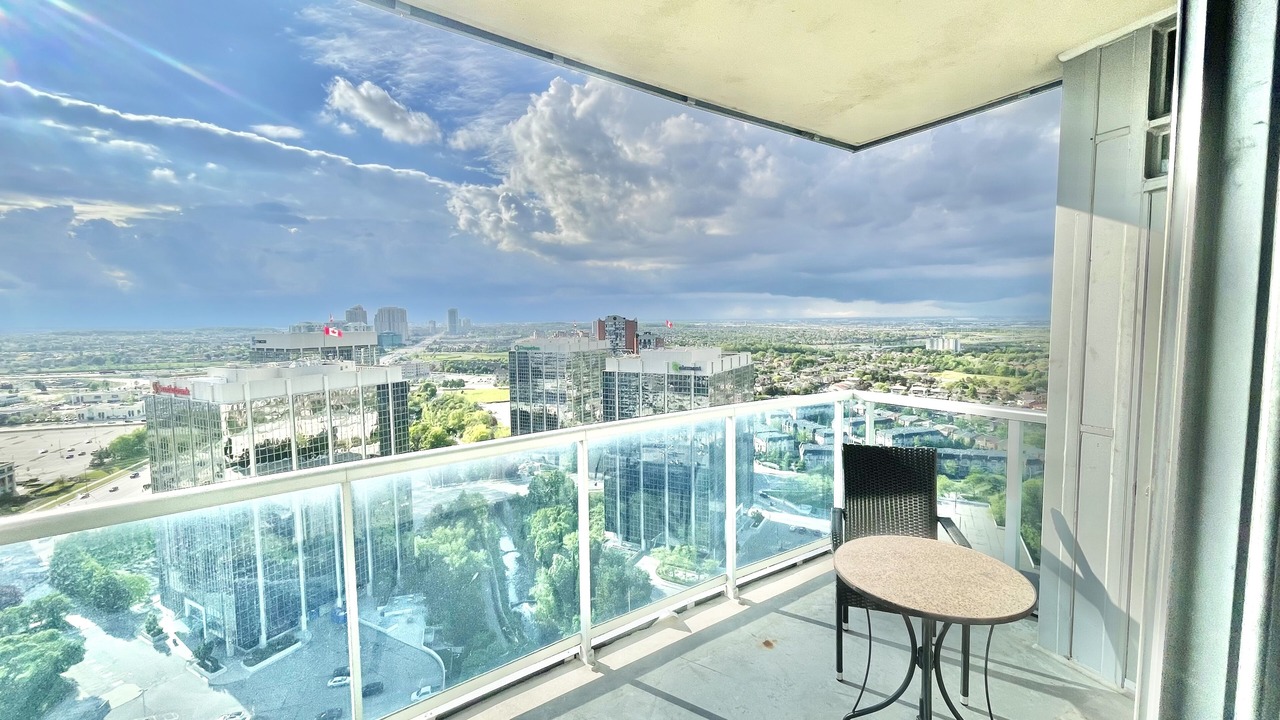 Photo of Outdoor in Downtown Mississauga