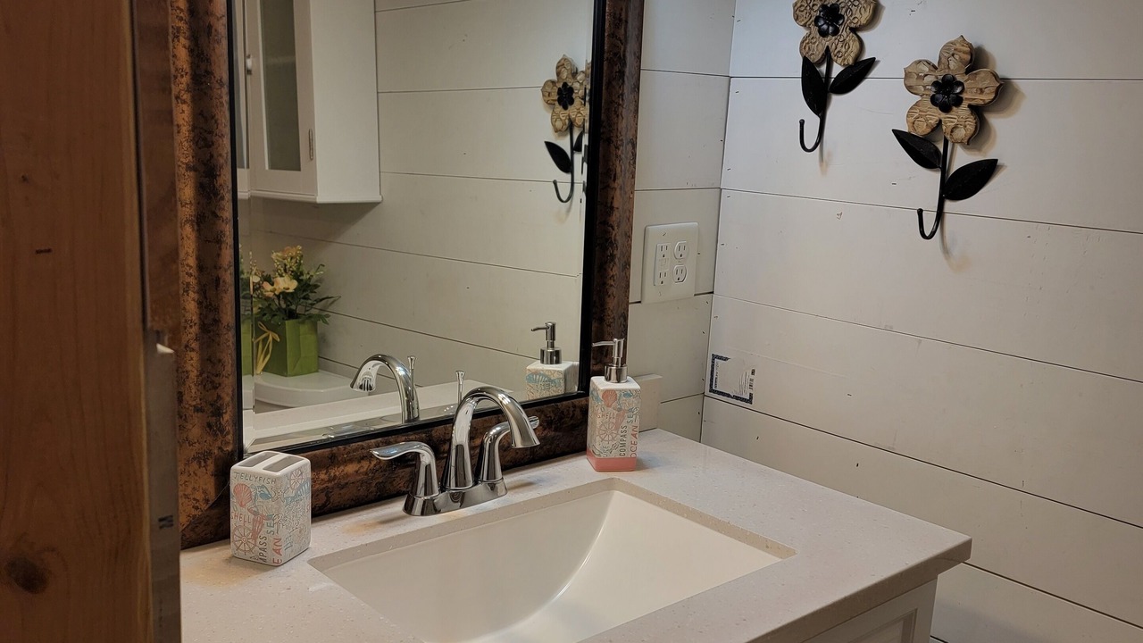 Photo of Bathroom in Bauxite