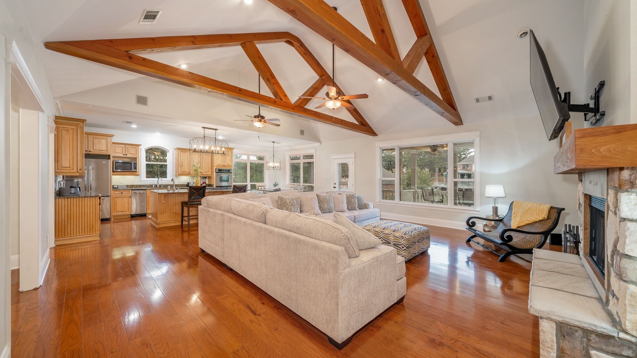 Photo of Livingroom in Lake Hamilton