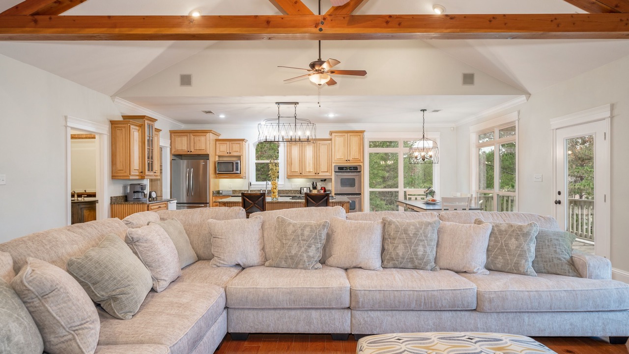 Photo of Livingroom in Lake Hamilton