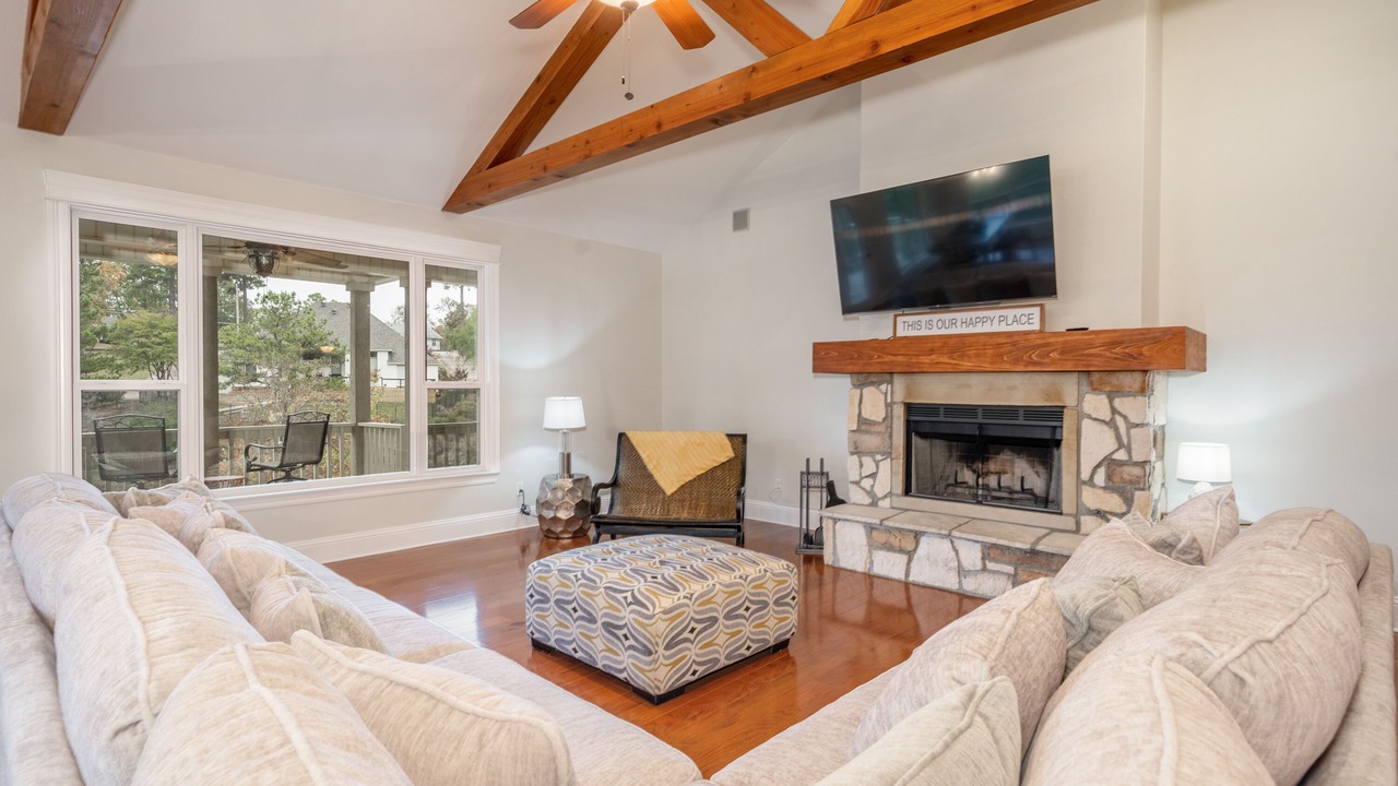 Photo of Livingroom in Lake Hamilton