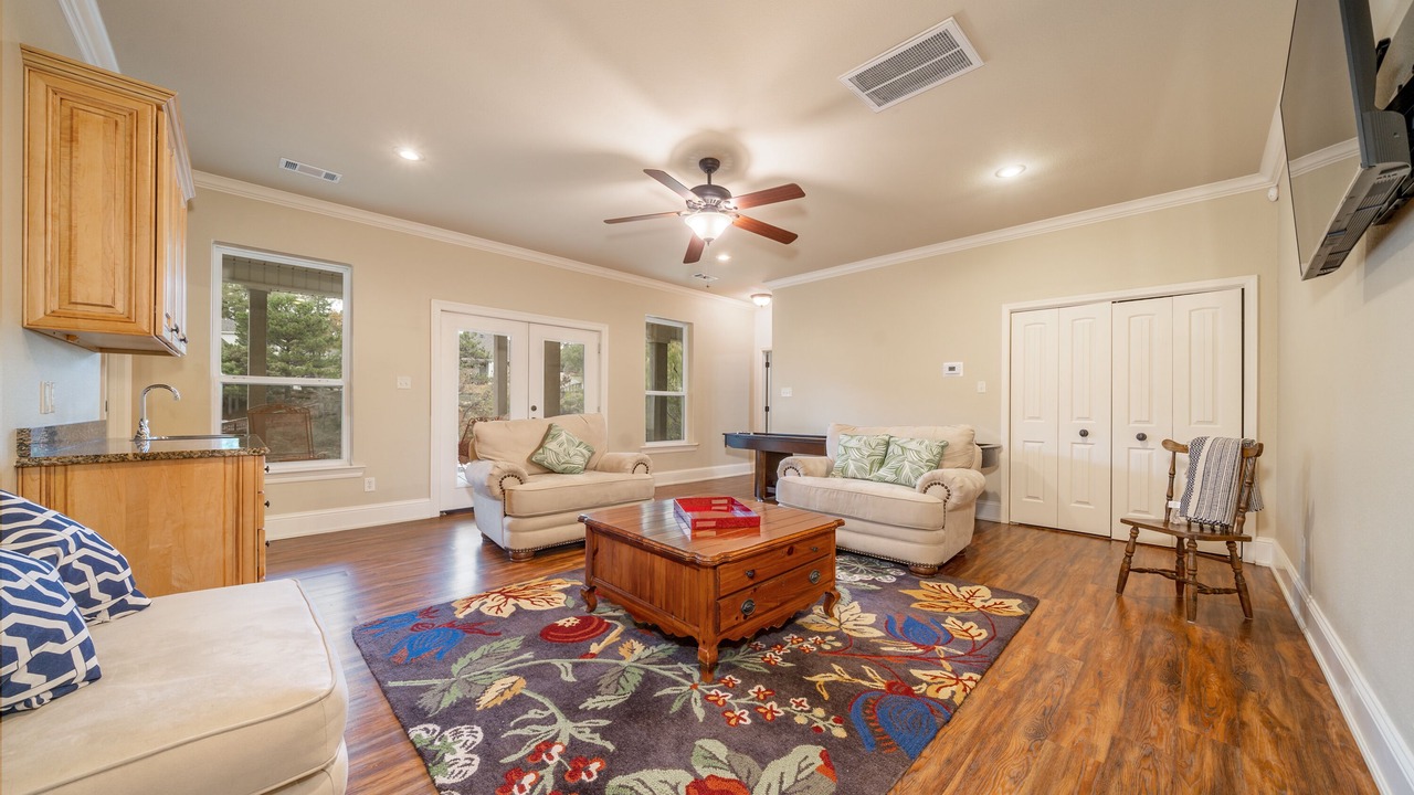 Photo of Livingroom in Lake Hamilton