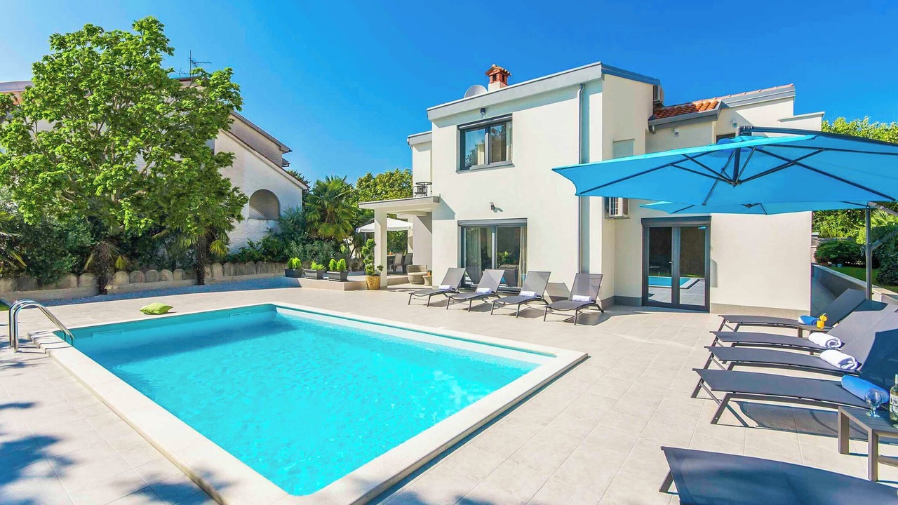 Photo of Outdoor in Spadici