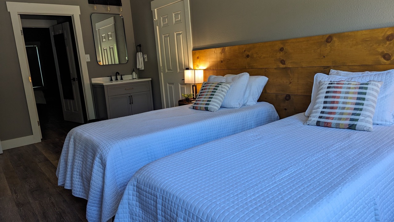 Photo of Bedroom in La Grange