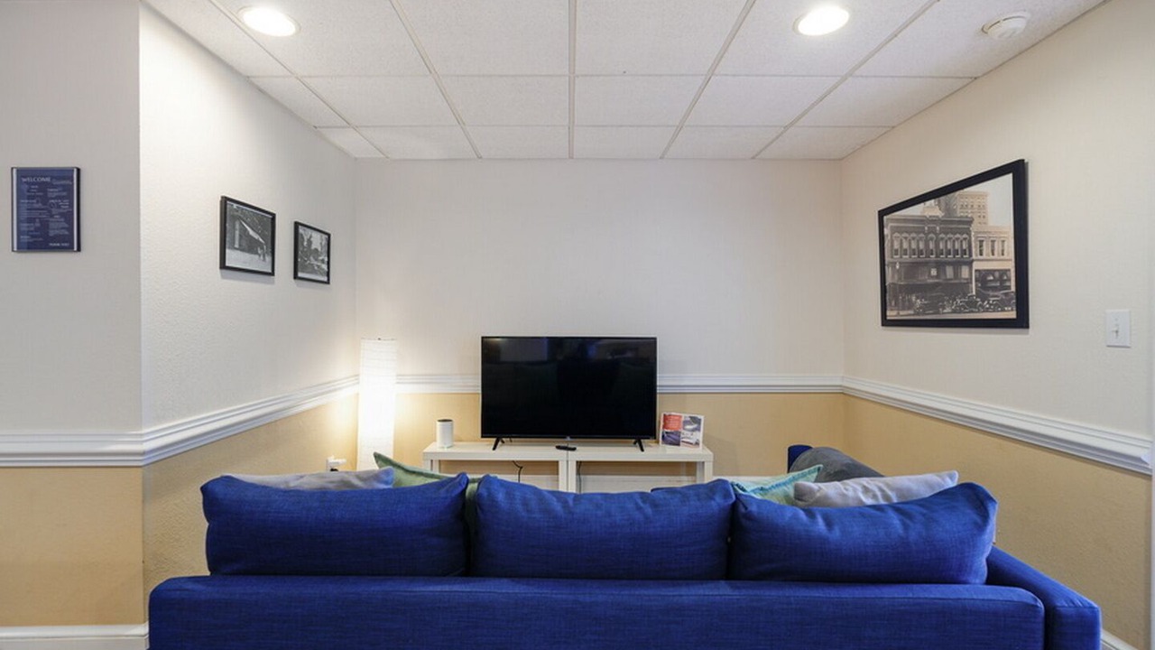Photo of Bedroom in Elizabeth City