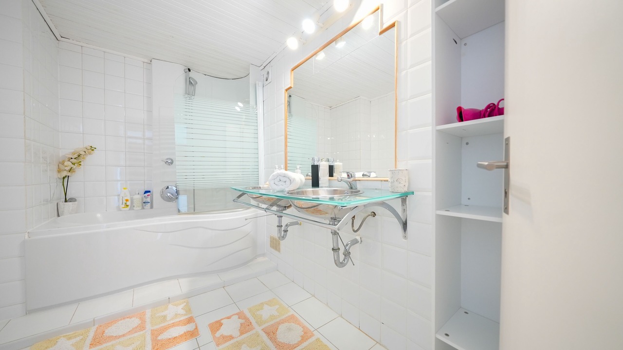 Photo of Bathroom in Fontvieille