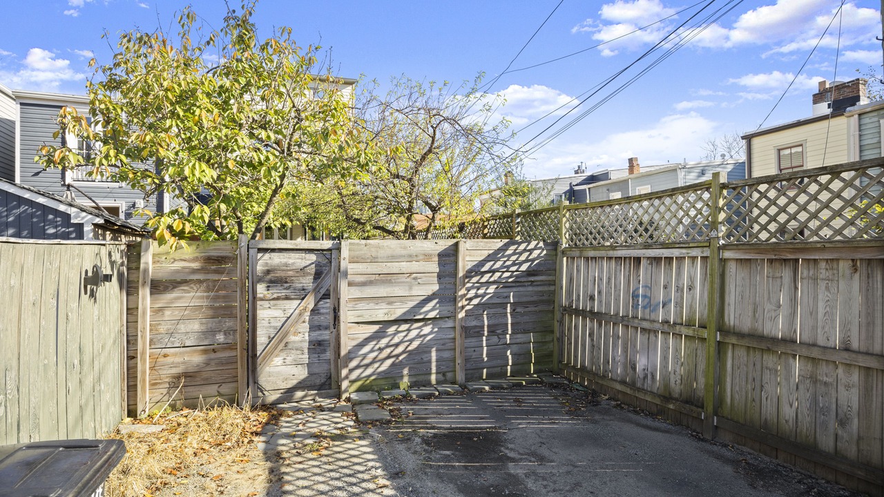 Photo of Outdoor in Old Town West