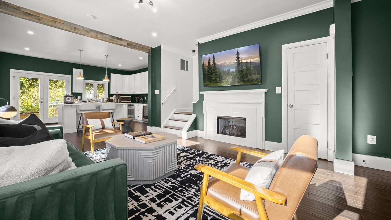 Photo of Livingroom in Old Town West